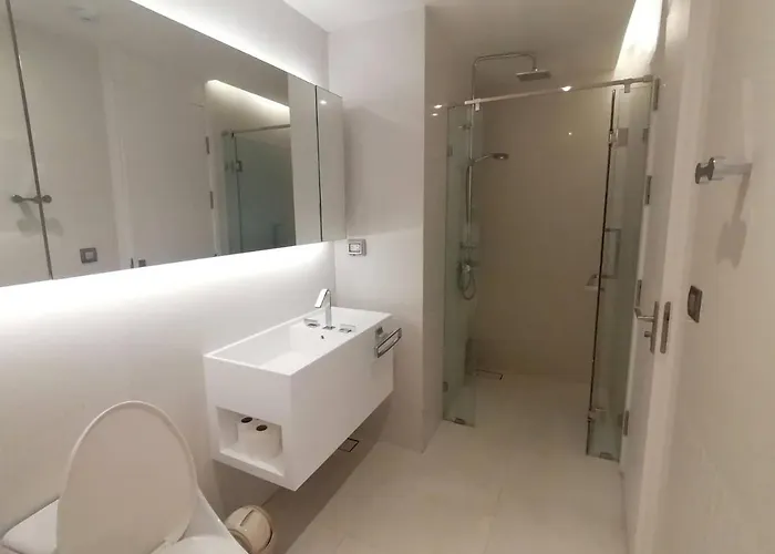 Sukhumvit 11#luxury#pool#gym#bts Nana&mrt Sukhumvit#1br#max4ppl Appartement Bangkok