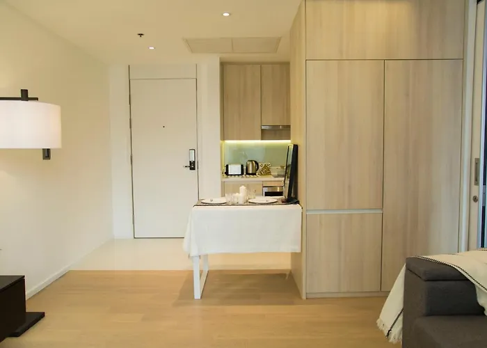 Appartement Sukhumvit 11#luxury#pool#gym#bts Nana&mrt Sukhumvit#1br#max4ppl