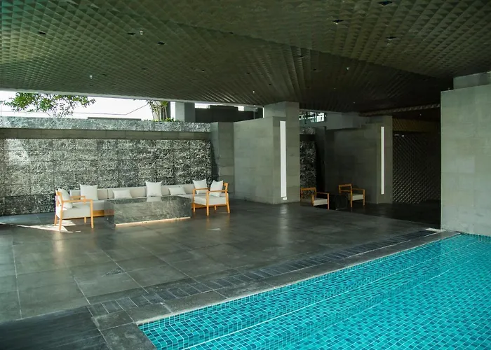Sukhumvit 11#luxury#pool#gym#bts Nana&mrt Sukhumvit#1br#max4ppl Appartement *