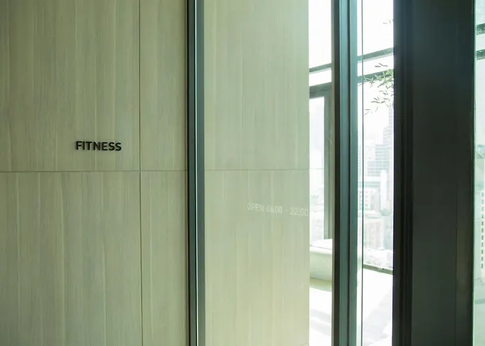 Sukhumvit 11#luxury#pool#gym#bts Nana&mrt Sukhumvit#1br#max4ppl