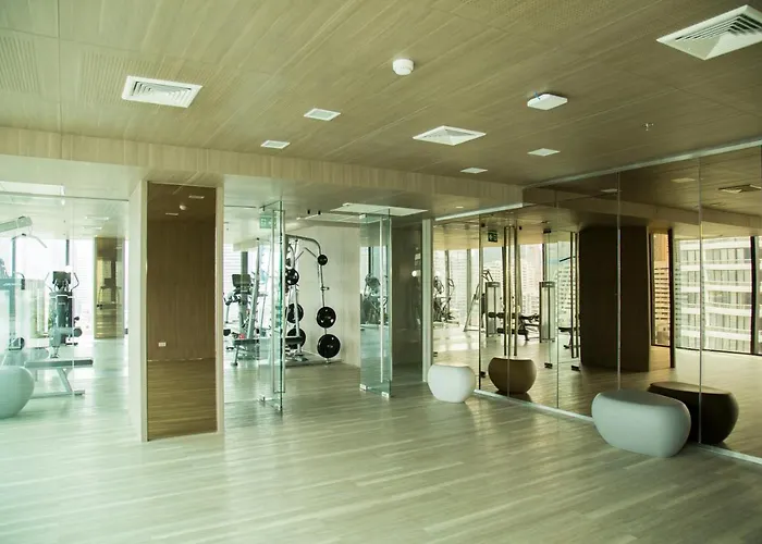 Sukhumvit 11#luxury#pool#gym#bts Nana&mrt Sukhumvit#1br#max4ppl * Bangkok