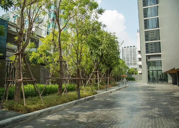 Sukhumvit 11#luxury#pool#gym#bts Nana&mrt Sukhumvit#1br#max4ppl Appartement