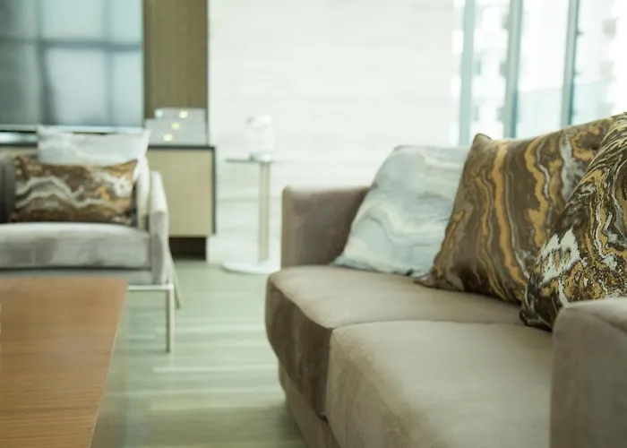 Sukhumvit 11#luxury#pool#gym#bts Nana&mrt Sukhumvit#1br#max4ppl Bangkok