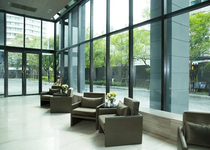 Sukhumvit 11#luxury#pool#gym#bts Nana&mrt Sukhumvit#1br#max4ppl Appartement *
