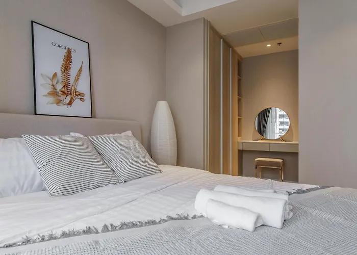 Sukhumvit 11#luxury#pool#gym#bts Nana&mrt Sukhumvit#1br#max4ppl Appartement Bangkok