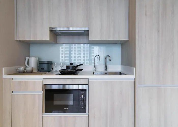 Sukhumvit 11#luxury#pool#gym#bts Nana&mrt Sukhumvit#1br#max4ppl Appartement *